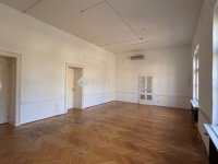 Eladó családi ház, Kiskunfélegyházán 329.9 M Ft, 5 szobás