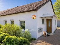 Eladó családi ház, Ajkán 51.3 M Ft, 2 szobás