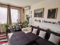 Eladó panellakás, Veszprémben 62.7 M Ft, 1+2 szobás