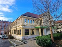 Kiadó iroda, Keszthelyen, Kossuth Lajos utcában 3610 E Ft / hó