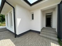 Eladó ikerház, Nyíregyházán 83 M Ft, 1+3 szobás