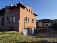 Eladó családi ház, Monoron 164.9 M Ft, 5 szobás