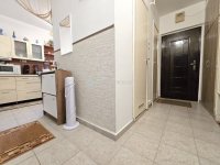 Eladó panellakás, Pécsett 45.99 M Ft, 2 szobás