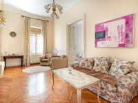 Eladó téglalakás, V. kerületben 149 M Ft, 2 szobás