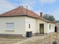 Eladó családi ház, Bugacon 15 M Ft, 2 szobás