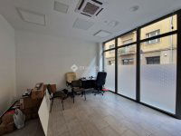 Eladó üzlethelyiség