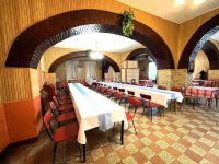 Eladó üzlethelyiség, Kisszálláson 53.9 M Ft