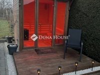 Eladó családi ház, Pécsett 174.9 M Ft, 4 szobás