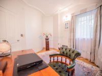 Eladó családi ház, II. kerületben 455 M Ft, 6 szobás