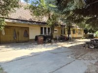 Eladó családi ház, Pilisen 32.5 M Ft, 2 szobás