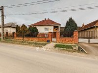 Eladó családi ház, Pétervásárán 38.9 M Ft, 3+1 szobás