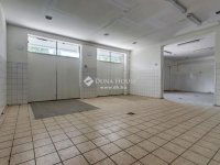 Eladó ipari ingatlan