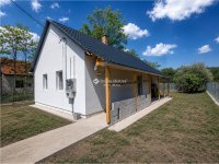 Eladó családi ház, Tápiószelén 39.9 M Ft, 3 szobás