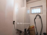 Eladó családi ház, Székesfehérvárott 149.9 M Ft, 5 szobás