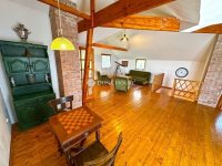 Eladó családi ház, Szentendrén 200.8 M Ft, 6 szobás