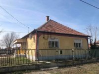 Eladó családi ház, Komádiban 14.7 M Ft, 3 szobás