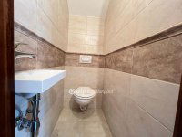 Eladó családi ház, XXII. kerületben 320 M Ft, 9 szobás