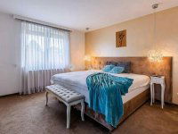 Eladó családi ház, XV. kerületben 259.9 M Ft, 5 szobás