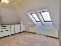 Eladó téglalakás, Nyíregyházán 63.9 M Ft, 4 szobás