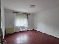 Eladó családi ház, Kisújszálláson 19.5 M Ft, 2 szobás