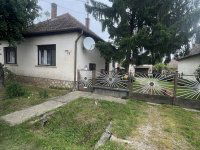 Eladó családi ház, Döbröközön 19.9 M Ft, 4 szobás