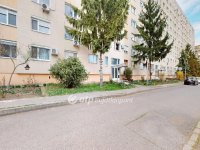 Eladó panellakás, Miskolcon 37.9 M Ft, 2 szobás
