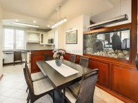 Eladó családi ház, Kiskőrösön 150 M Ft, 6 szobás