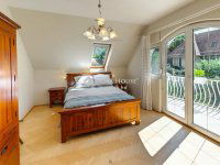 Eladó családi ház, II. kerületben 266.319 M Ft, 6 szobás