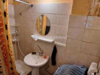 Eladó téglalakás, Komlón 15.5 M Ft, 2 szobás