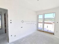 Eladó ikerház, III. kerületben 196 M Ft, 3+1 szobás