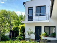 Eladó családi ház, III. kerületben 72.9 M Ft, 3 szobás