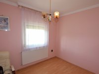 Eladó családi ház, Debrecenben 63.5 M Ft, 1+2 szobás