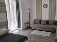 Eladó ikerház, Kesztölcön 32.99 M Ft, 1 szobás