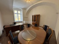 Eladó téglalakás, Pécsett 59.9 M Ft, 2 szobás