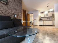 Kiadó téglalakás, albérlet