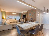 Eladó ikerház, Mogyoródon 249.9 M Ft, 5 szobás