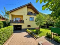 Eladó családi ház, Pilisvörösváron 218 M Ft, 7 szobás