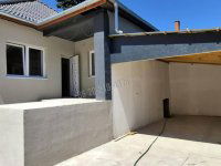 Eladó családi ház, Lőrinciben 58 M Ft, 3 szobás