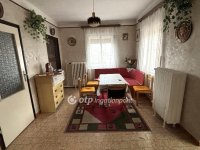 Eladó családi ház, Győrött 85 M Ft, 4+1 szobás