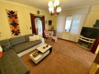 Eladó családi ház