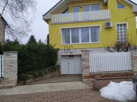 Eladó családi ház, Fóton 215 M Ft, 7 szobás