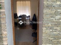 Eladó családi ház, Hőgyészen 42.9 M Ft, 4 szobás