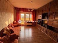 Eladó téglalakás, Orosházán 28 M Ft, 3 szobás