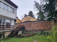 Eladó családi ház, Esztergomban 83 M Ft, 4 szobás