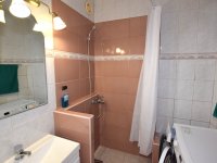 Kiadó panellakás, albérlet, Debrecenben 200 E Ft / hó, 2 szobás