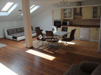 Eladó téglalakás, Veresegyházon 125 M Ft, 4 szobás