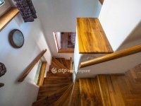 Eladó családi ház, Székesfehérvárott 149.9 M Ft, 5 szobás