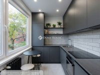 Eladó panellakás, IV. kerületben 71.9 M Ft, 2+1 szobás