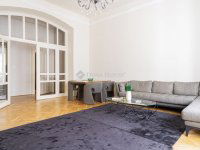 Eladó téglalakás, V. kerületben 319 M Ft, 4 szobás