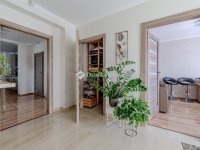 Eladó családi ház, Üllőn 299 M Ft, 6 szobás